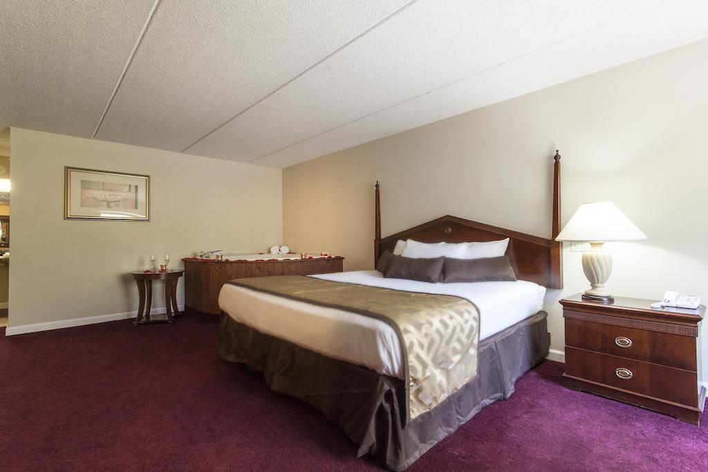 Four Seasons Motor Lodge ガトリンバーグ 部屋 写真
